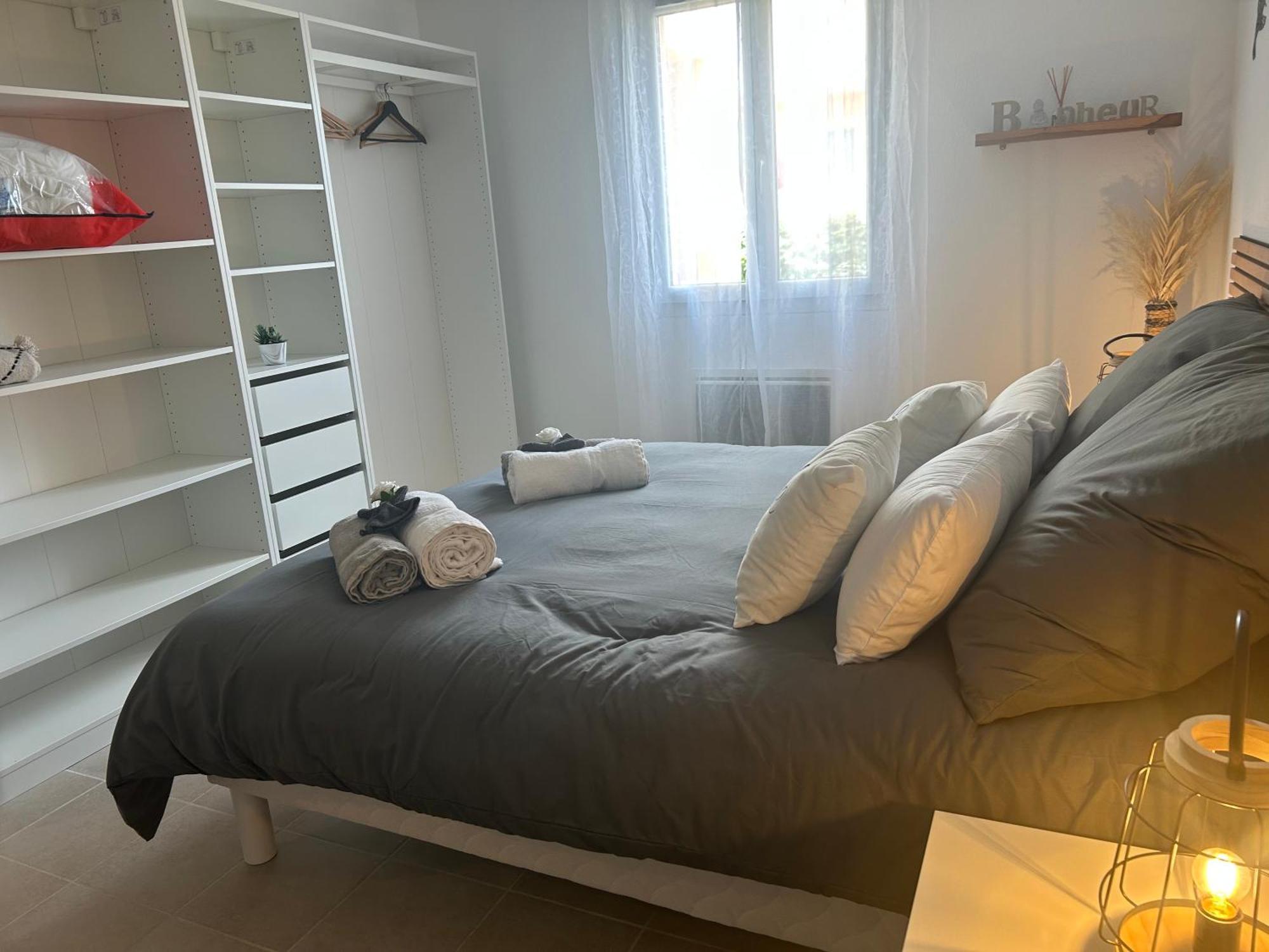Eden En Luberon Apartamento Roussillon en Isere Exterior foto
