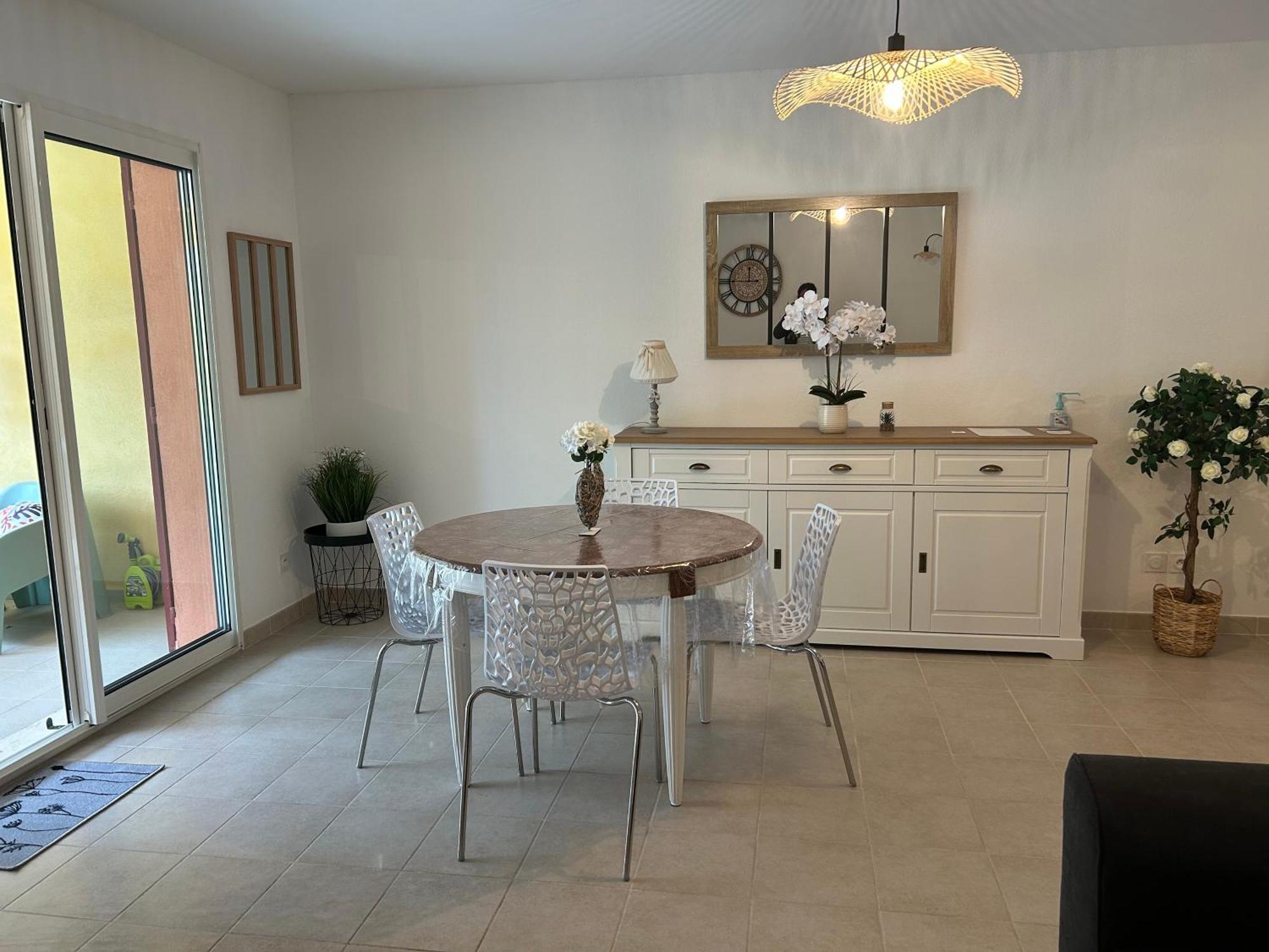 Eden En Luberon Apartamento Roussillon en Isere Exterior foto